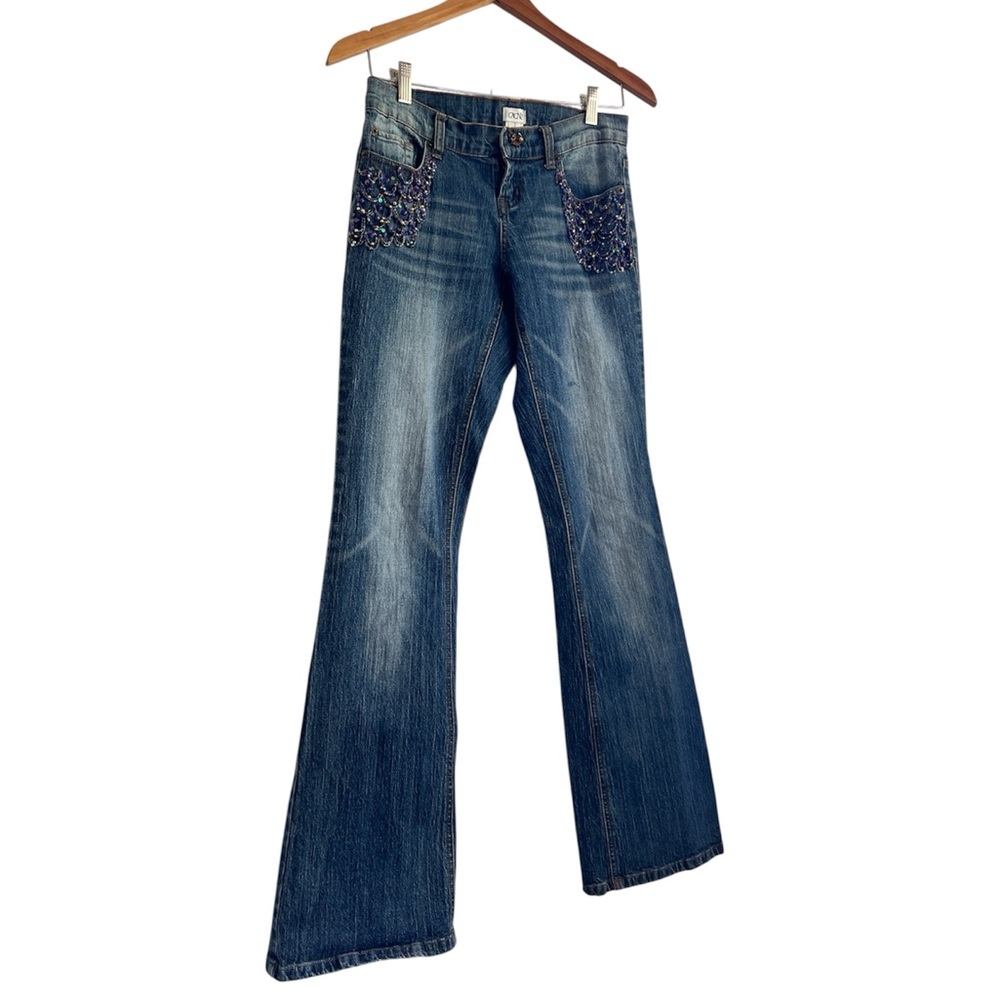 Vintage Cache Low Rise Boot Cut Jeans with
Embellished Pockets - Picture 2 of 8